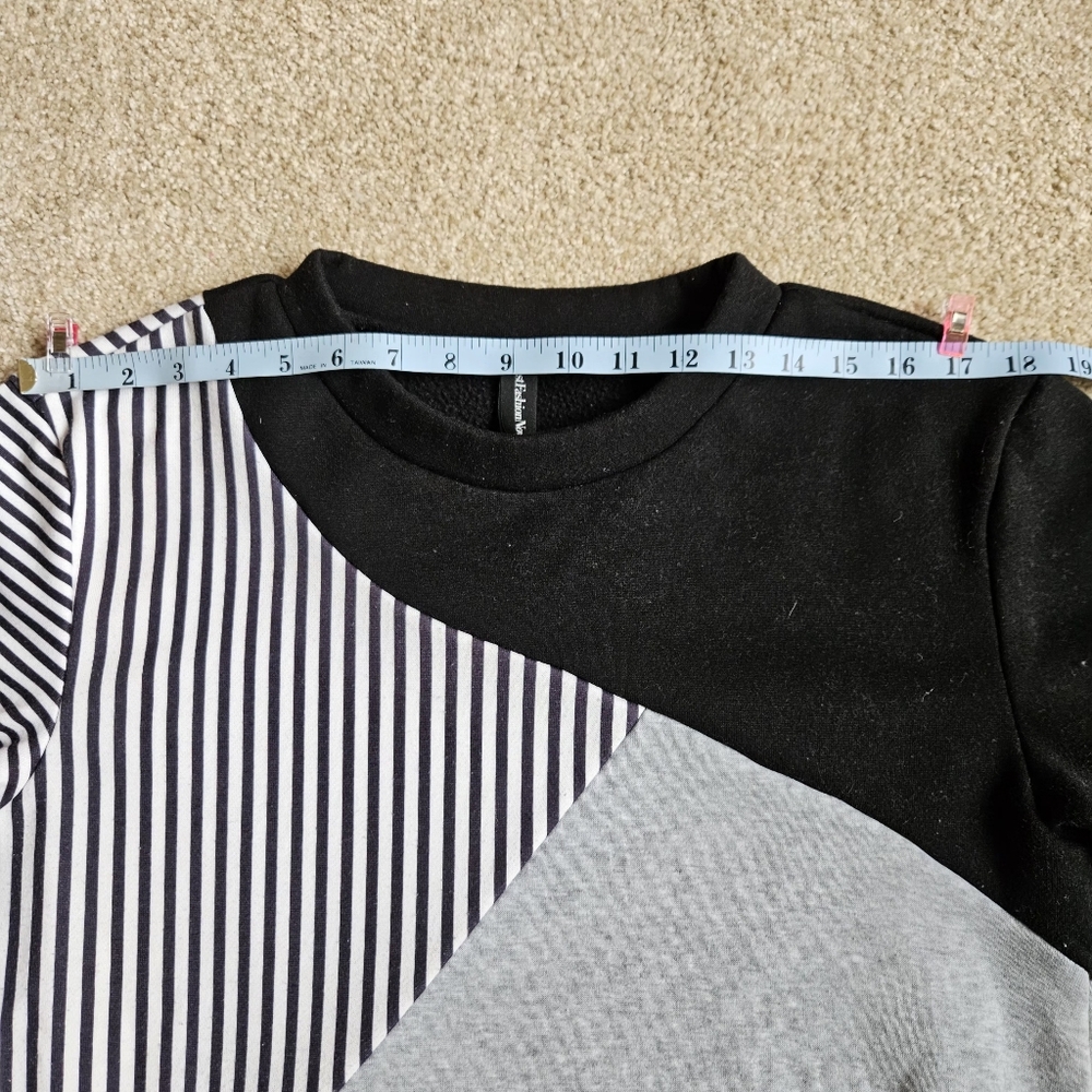 Just Fashion Now | Size S Women's | Colorblock Top - Black, Gray & White Stripe - Picture 8 of 11
